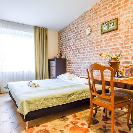 Kubu Apartment Клайпеда Экстерьер фото
