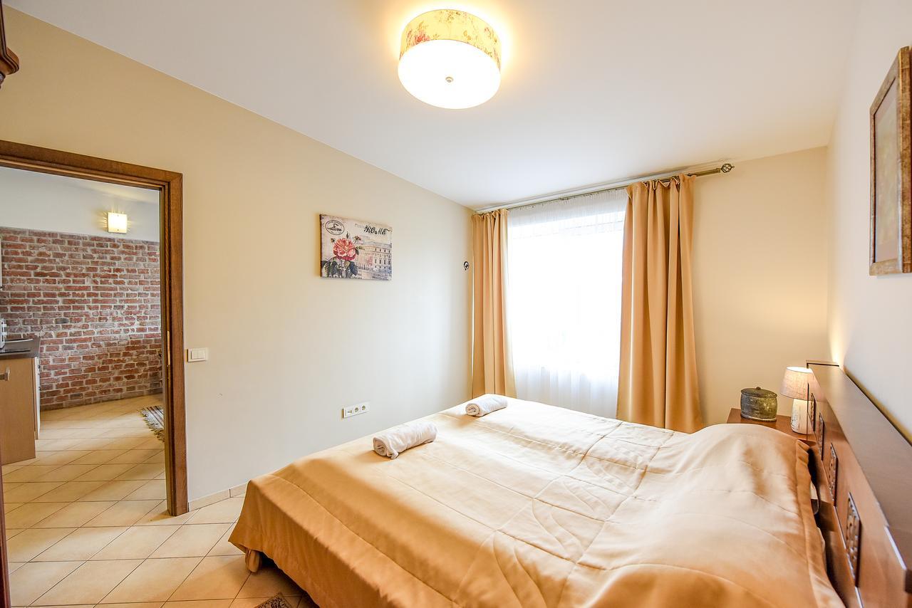 Kubu Apartment Клайпеда Экстерьер фото